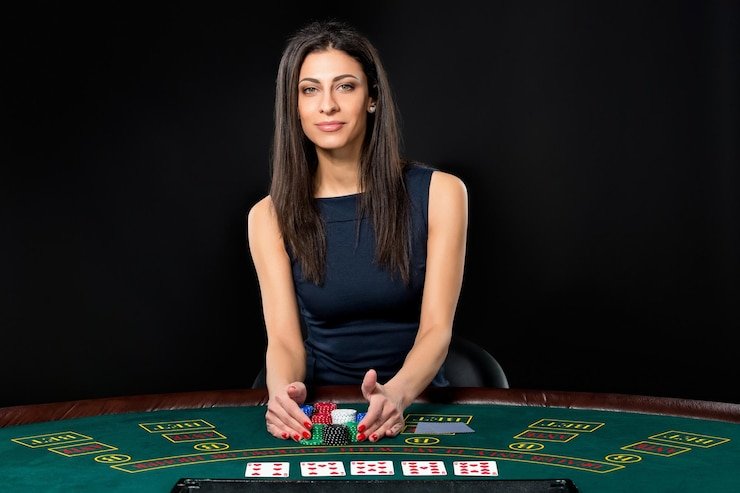 h5 sm605 mobile app interface showing sportsbook and live-dealer menu